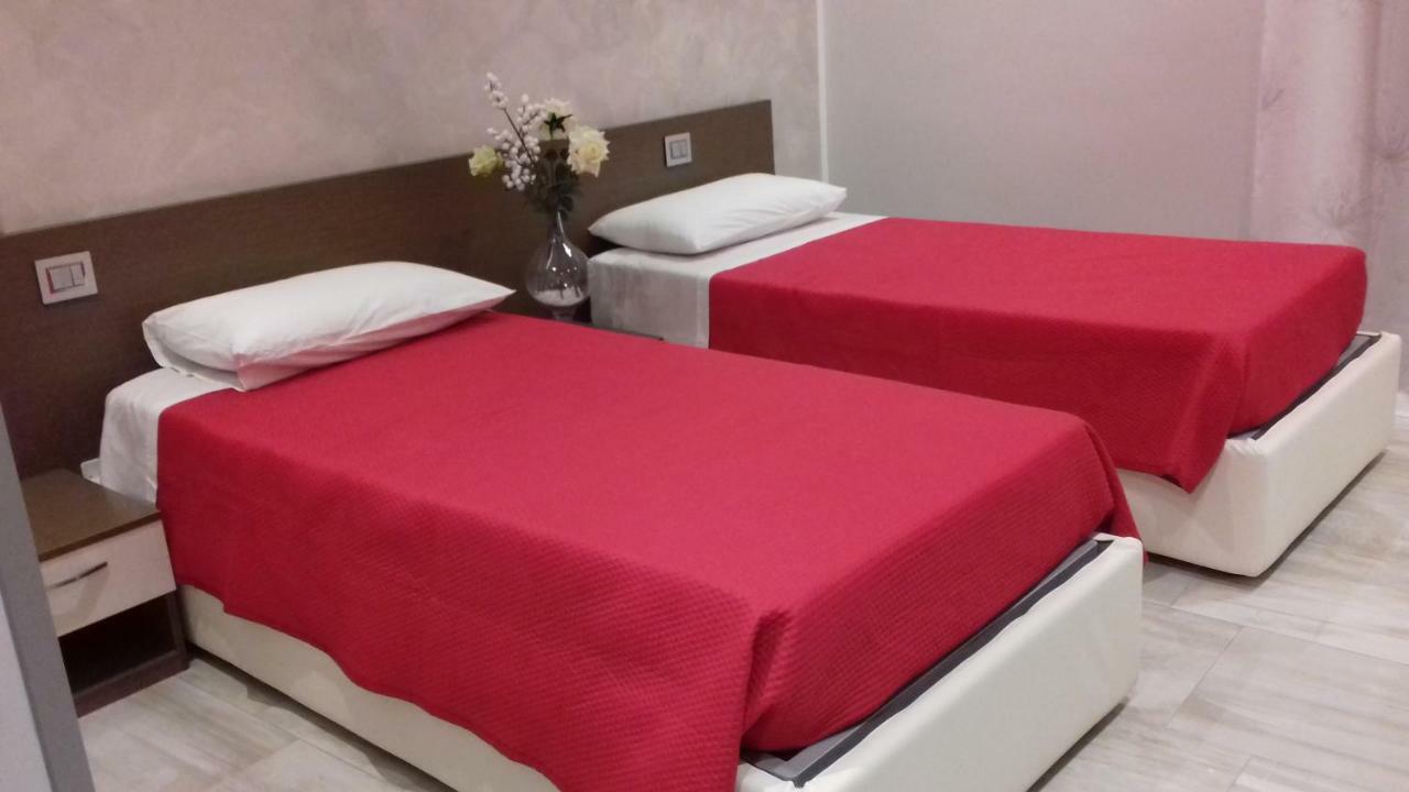 B&B Tre Passi Верона Экстерьер фото